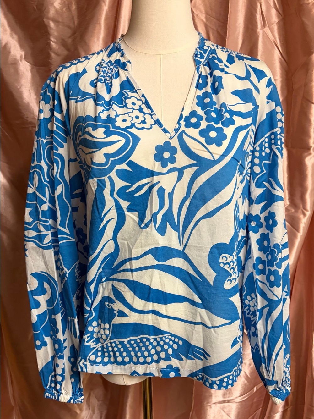 Boden 100% Cotton Blue and White Floral V-Neck Blouse